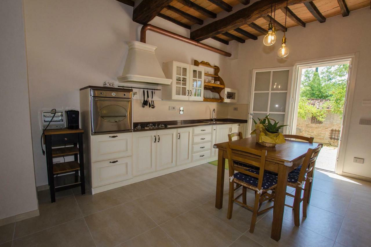 Poggio Al Sole Apartment Montespertoli Bagian luar foto