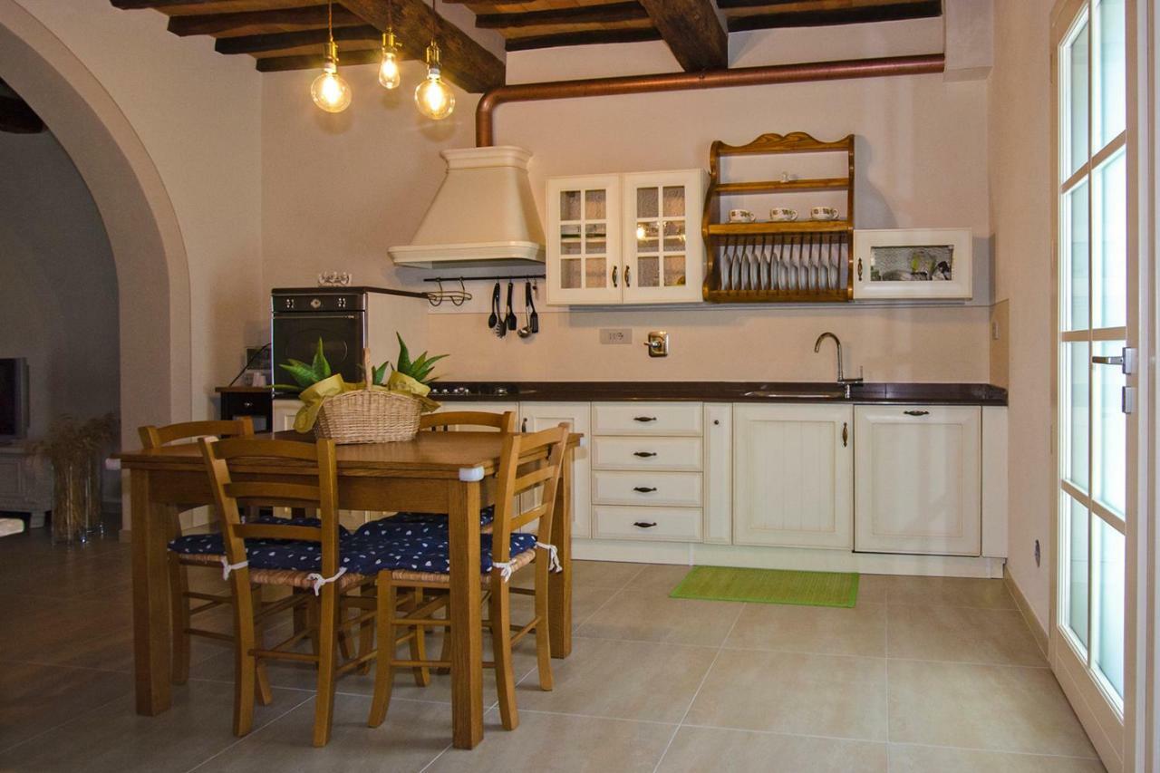Poggio Al Sole Apartment Montespertoli Bagian luar foto